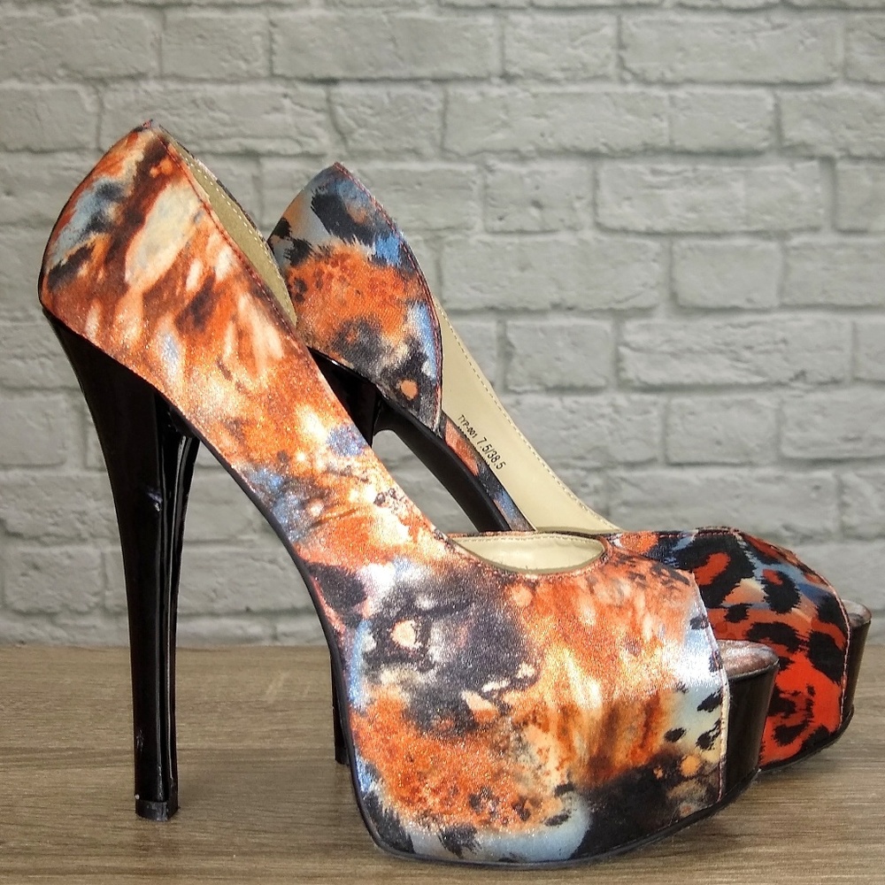 Chinese Laundry stiletto peep toe